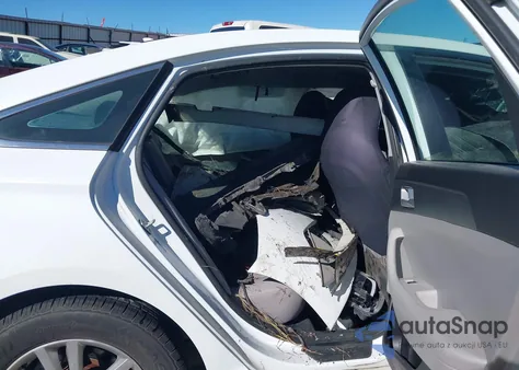 2015 Hyundai Sonata Se из США, поврежденный, VIN 5NPE24AF9FH189589